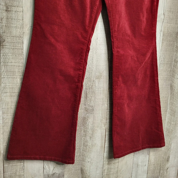 Dear John Rosa Flare Red Velvet Pants. Size 31 Waist - Picture 4 of 14
